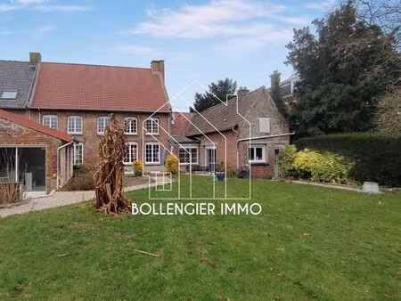 maison 10 pièces 203 m²