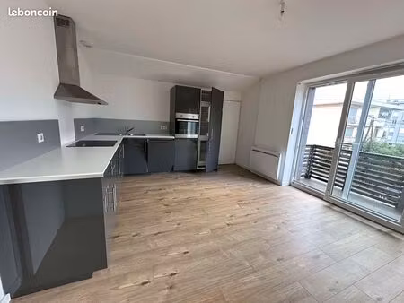 appartement 83m2 au calme proche tram tpg