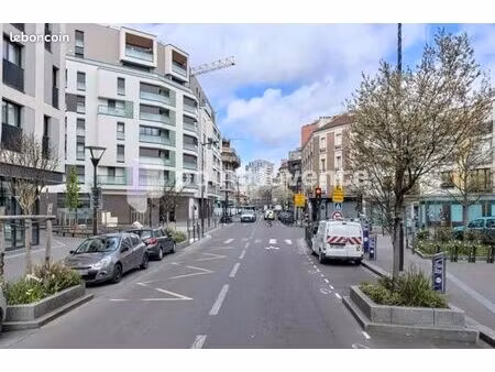 local commercial 190 m²