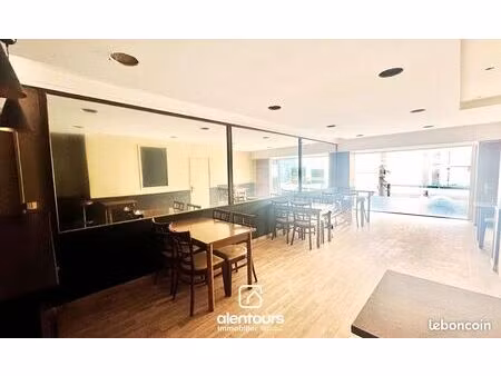 local commercial 180 m² nancy