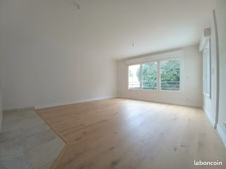appartement 2 pièces 55 m²