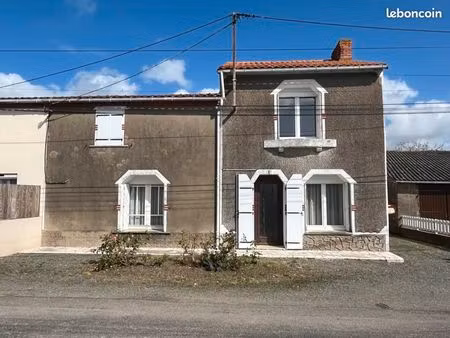 maison 4 pièces 70 m²
