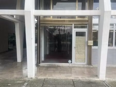 local commercial 25 m²