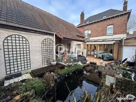 maison 7 pièces 235 m²