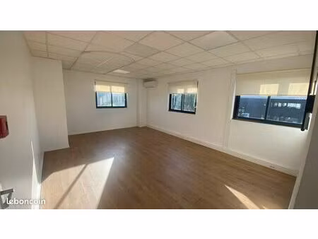 location bureau 45m2