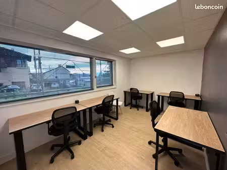 bureau privé 12 m² - lugrin centre - 7j/7 - 450 ht tout compris