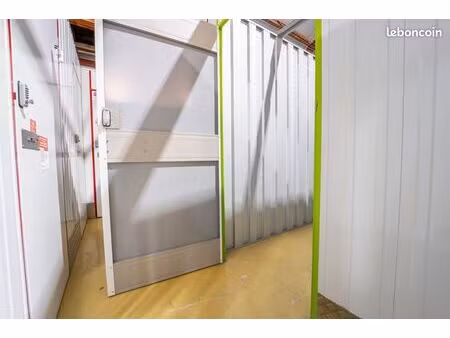 garage/box 4 m² paris