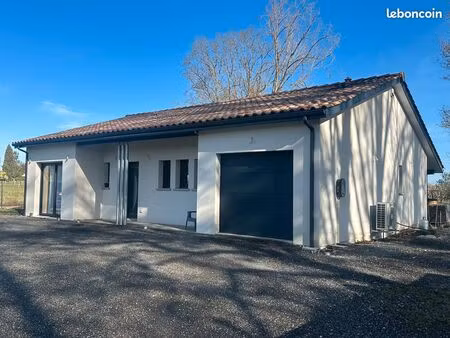 maison récente 2019 – 105 m² – 3 chambres – garage + jardin clos