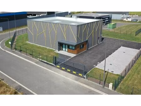 bâtiment industriel