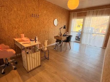 loue bureau 14.54m²