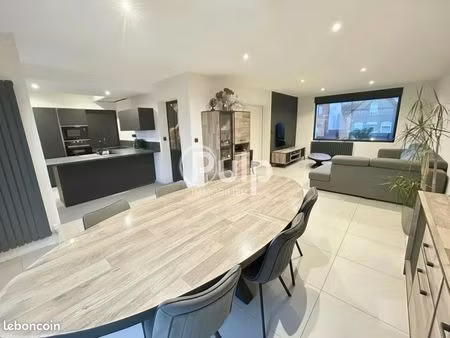 pavillon 5 pièces 122 m²