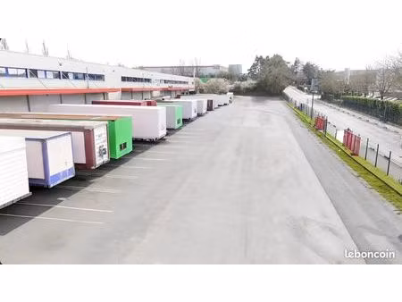 local 5000 m² saint-witz