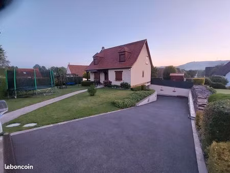 maison familiale avec sous-sol