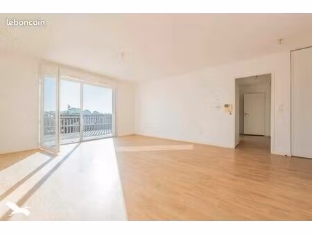 appartement 3 pièces 59 m²