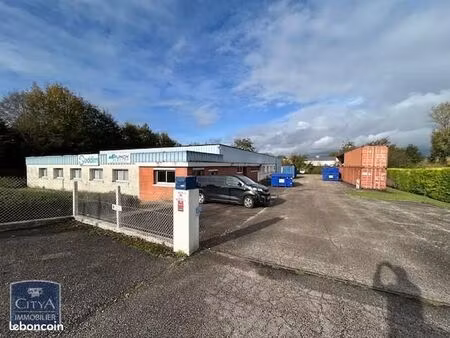 immeuble 1 250 m² envermeu