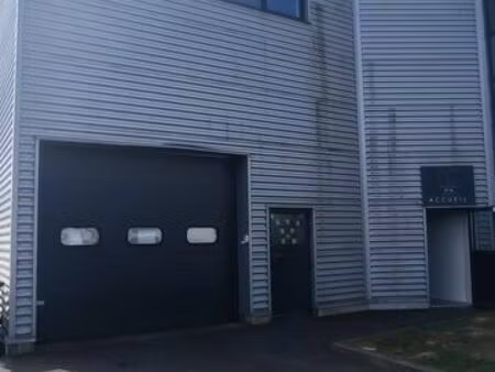 local 62 m² chanteloup-en-brie