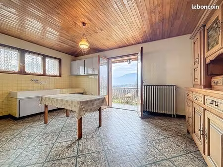 appartement 3 pièces 74 m²