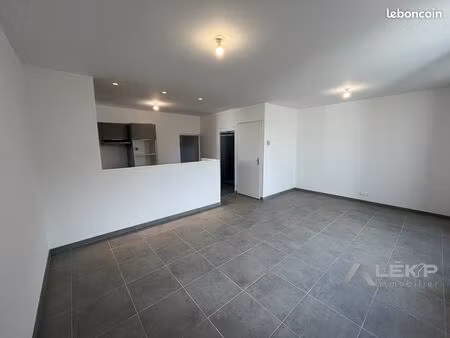 maison 6 pièces 104 m²