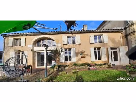 maison 6 pièces 164 m²