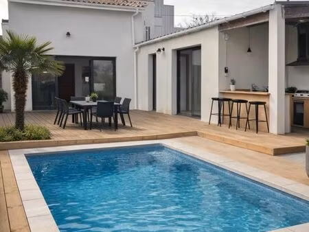 maison neuve 5 chambres avec jardin  proche tramway