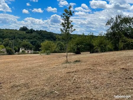 près créon magnifique terrain