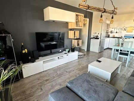 appartement t3 67 m2 idéalement situé quartier estaing