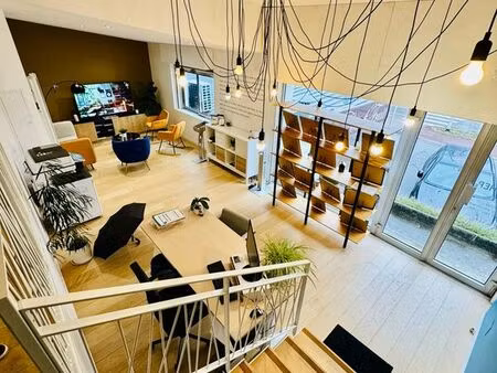 local commercial 85 m² crolles