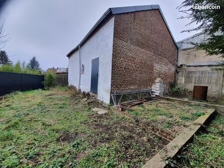 local 301 m² valenciennes