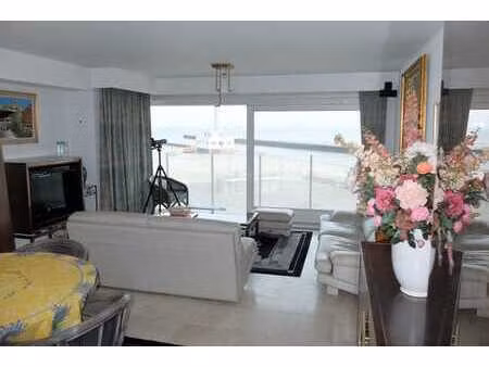 appartement exceptionnellement lumineux de 100m²