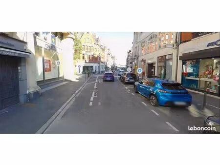 local commercial 100 m²