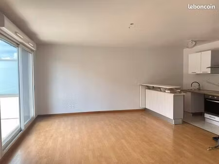 appartement 4 pièces  84.59 m²