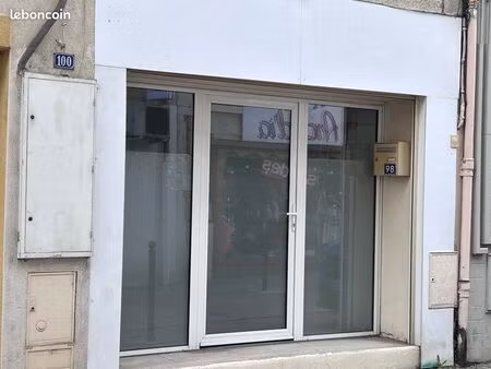 local bureau   profession libérale