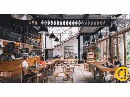 local restaurant 530 m²