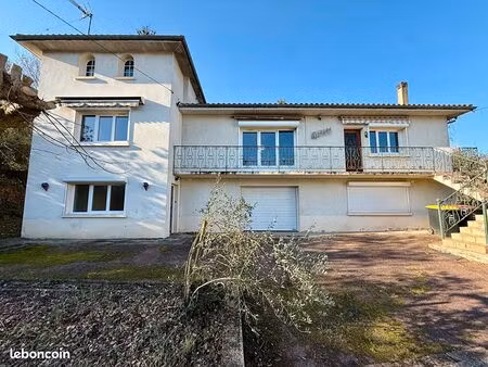 maison 7 pièces 186 m²