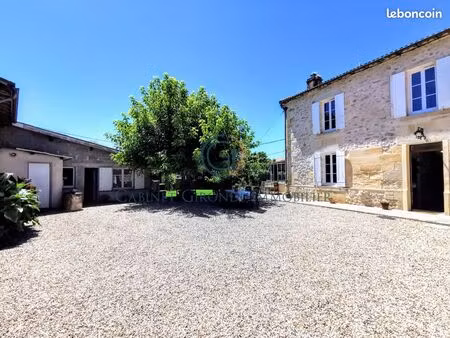 maison 7 pièces 209 m²