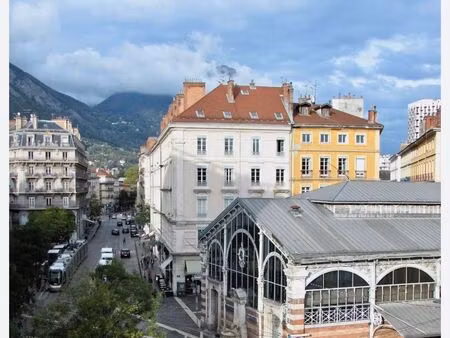 commerce sainte claire