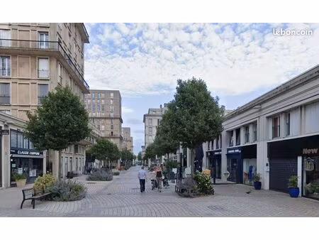 fonds de commerce 205 m²