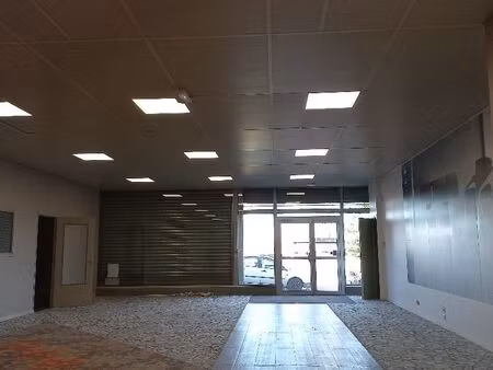 local bureaux 450 m²