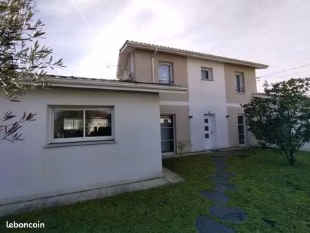 maison contemporaine au calme