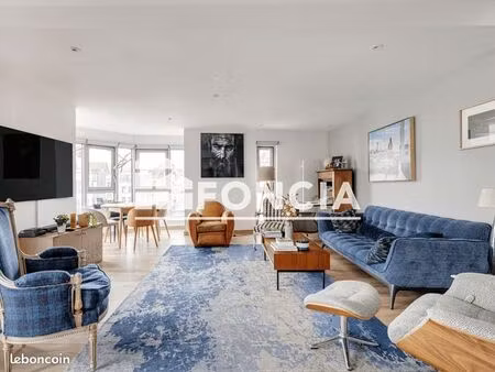 appartement 4 pièces 102 m²