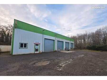 à louer – hangar / local d’activité – 400m2 à 141 avenue de lyon  77140 nemours