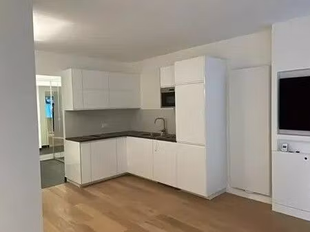 location appartement 1 pièce 26 m² à paris 16 (75016)