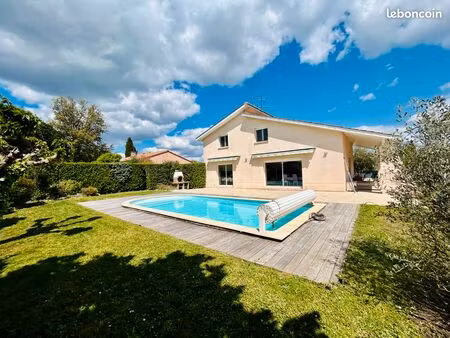 maison 6 pièces 149 m² + sous-sol 90 m²