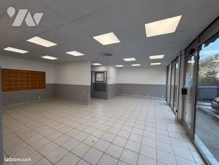 local d'activités 146 m² albertville