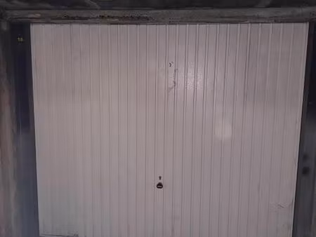 garage/box 13 m² saint jean de maurienne