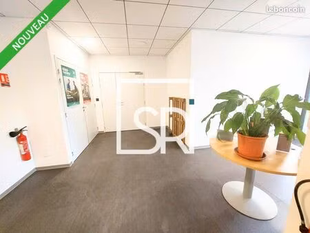 bureaux 156 m² riom