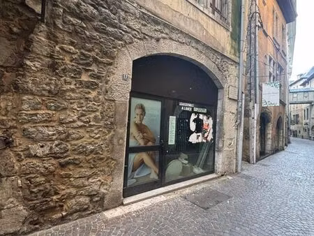 chambéry centre - local 105m² avec extraction - 6 mois de loyer offerts