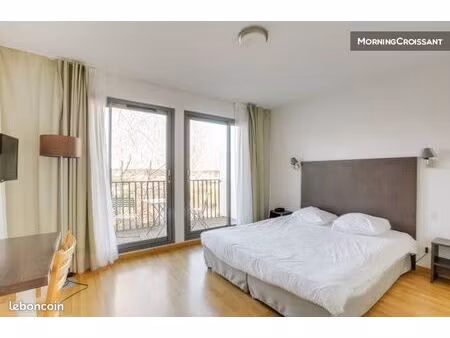 studio 1 pièce 22 m²