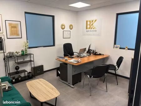 local professionnel bureau