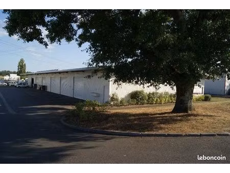 local commercial 125m2